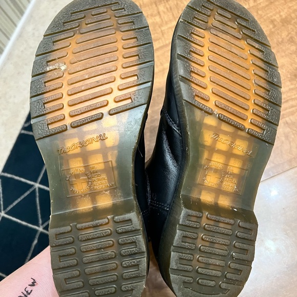 Doc Marten Chelsea Boots Black - Picture 4 of 7